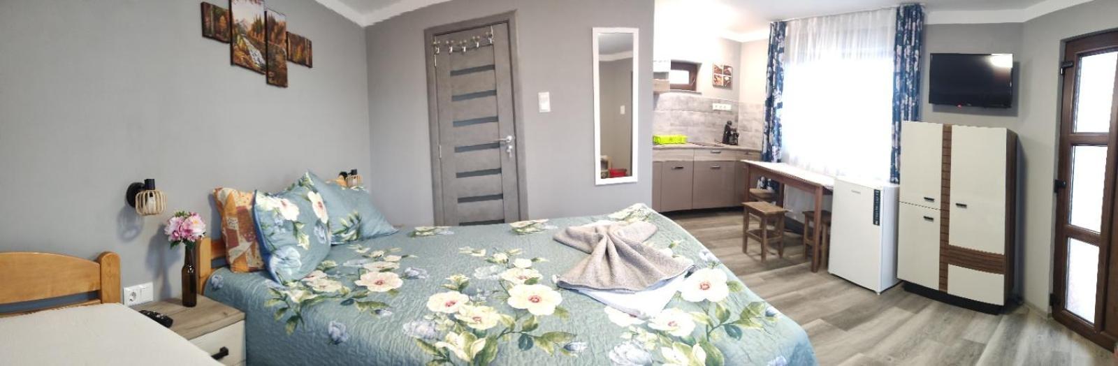 Kovacs Guesthouse เปรอิด ภายนอก รูปภาพ