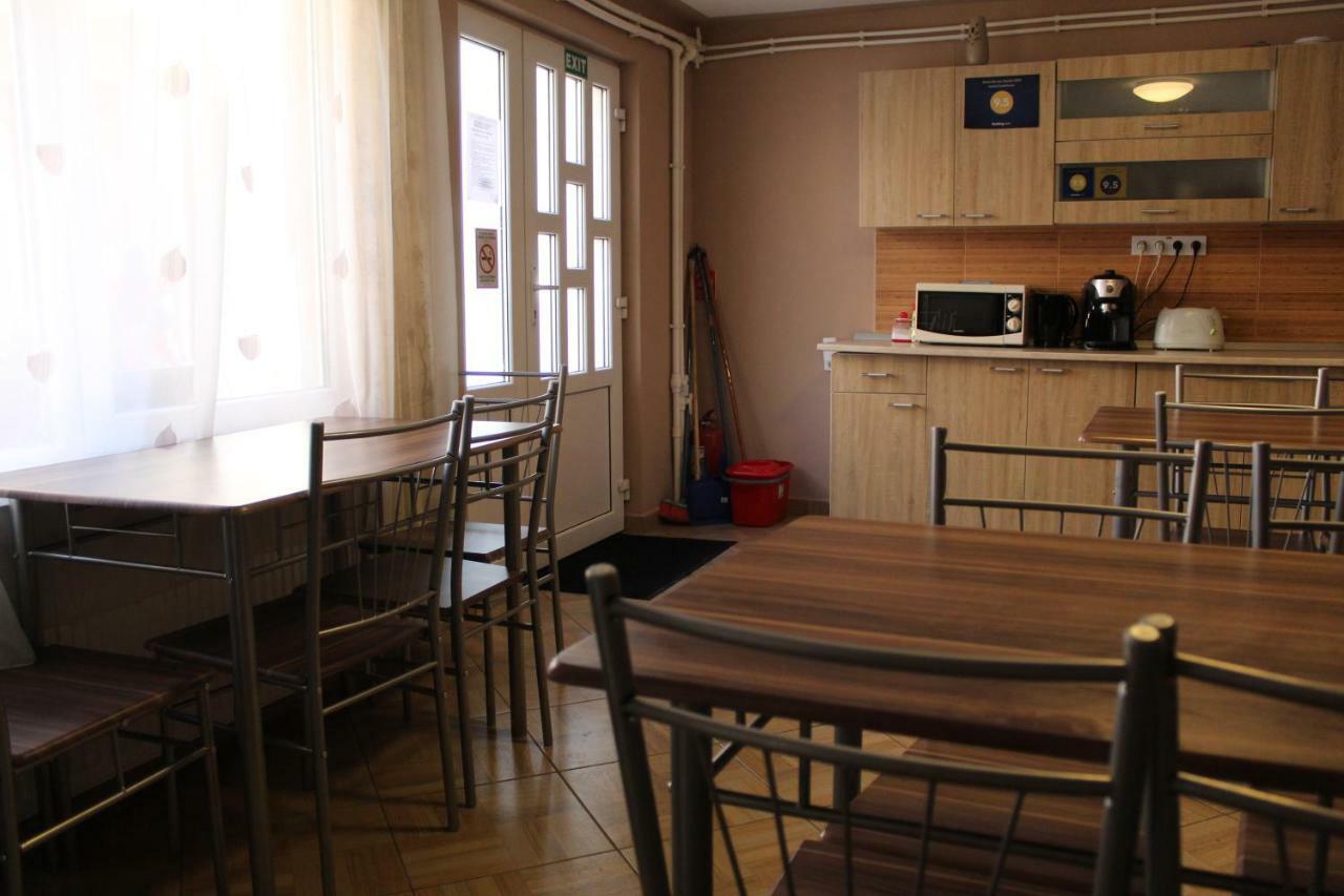 Kovacs Guesthouse เปรอิด ภายนอก รูปภาพ
